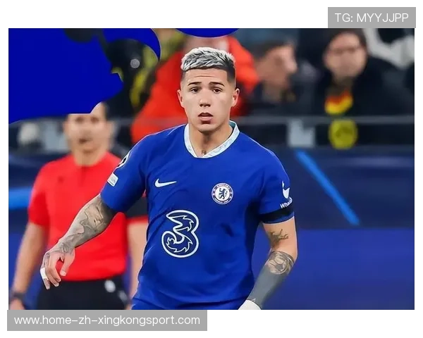 恩佐精准挑传撕裂防线，切尔西前场展现压迫力